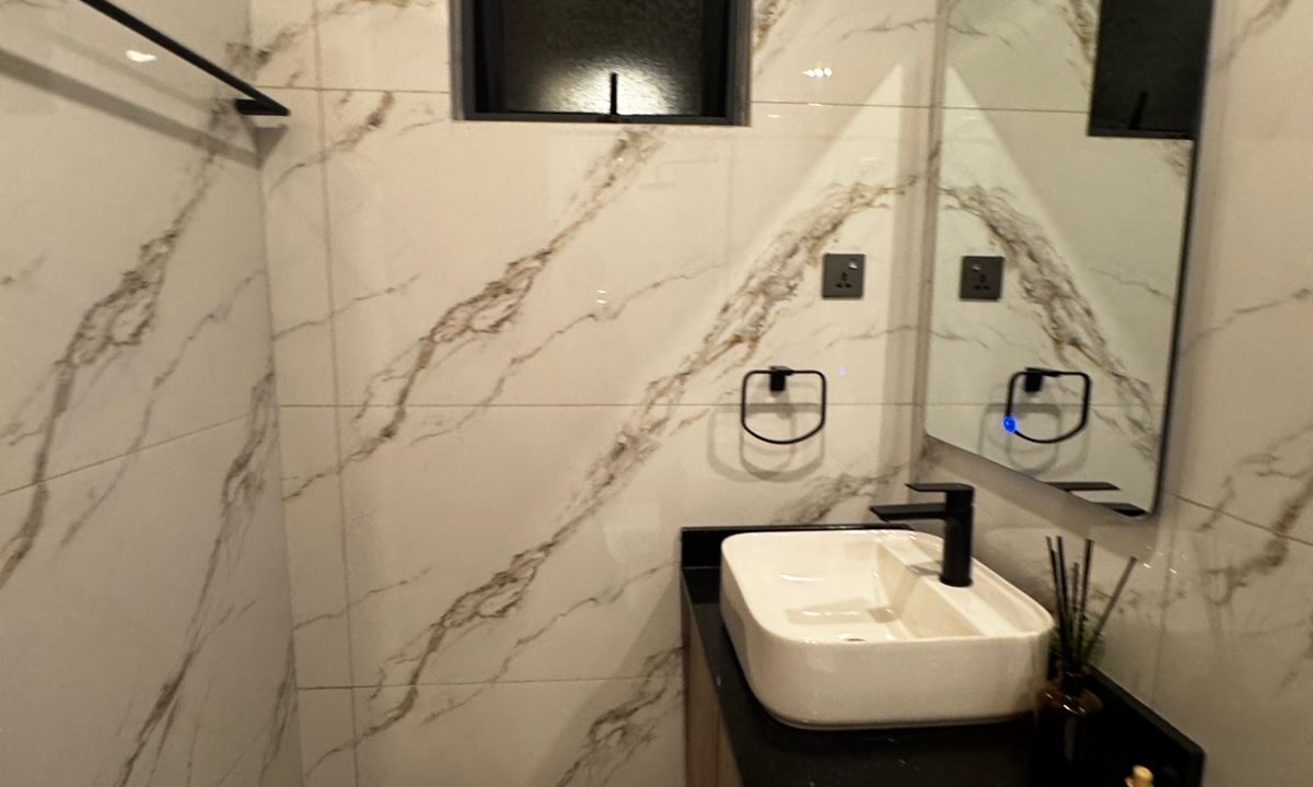 WhatsApp Image 2025-09-13 at 18.01.40_41405015